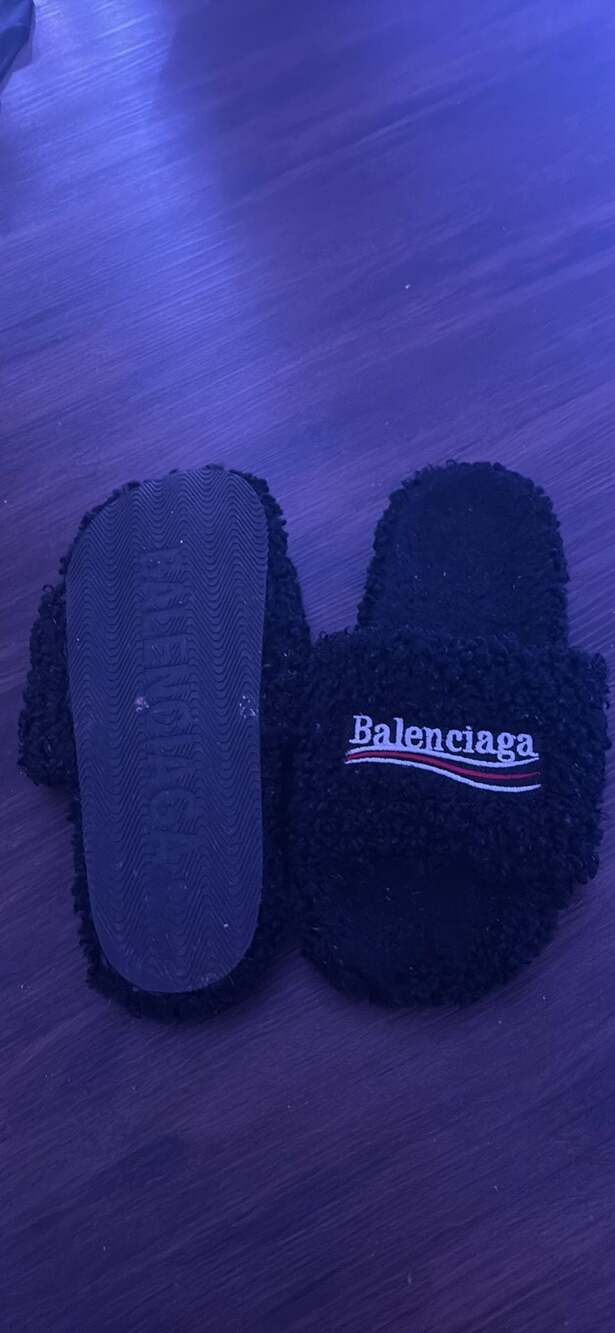 Balenciaga Political Campaign Furry Slides Black - Picture 2 of 2